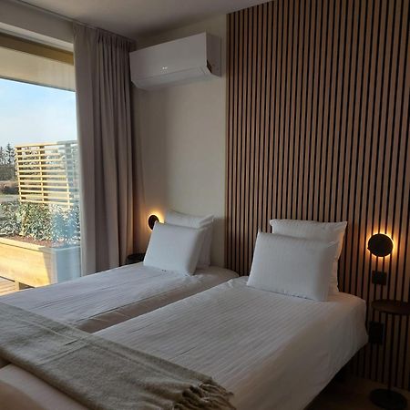 Hotel Essenza Puurs Εξωτερικό φωτογραφία